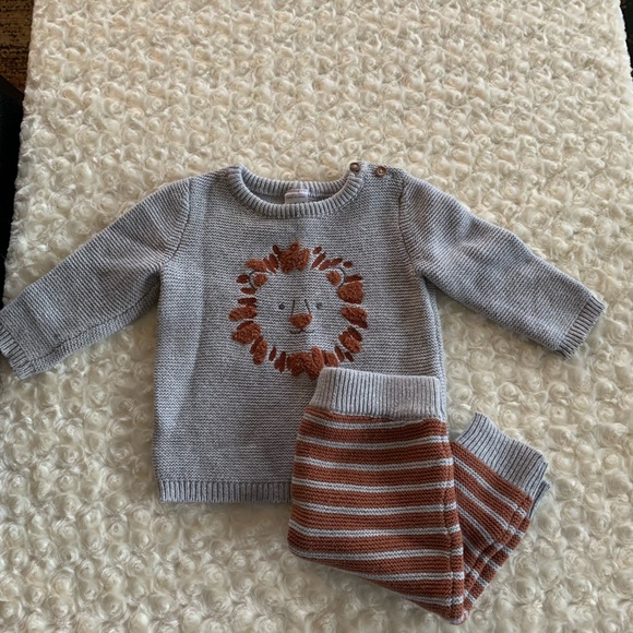 Carter's Other - Size 6 Months Carter’s Baby Lion Sweater and Striped Pants Set
